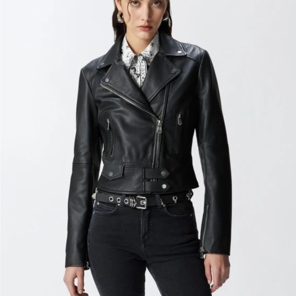 Pinko short zippered nappa leather biker jacket